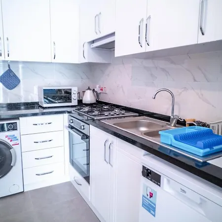 Perfect Two-bedroom Mountain View Sel Celebi -1 شقة